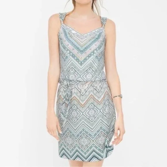 White House Black Market Chevron Turquoise Blue Dress - Picture 1 of 6
